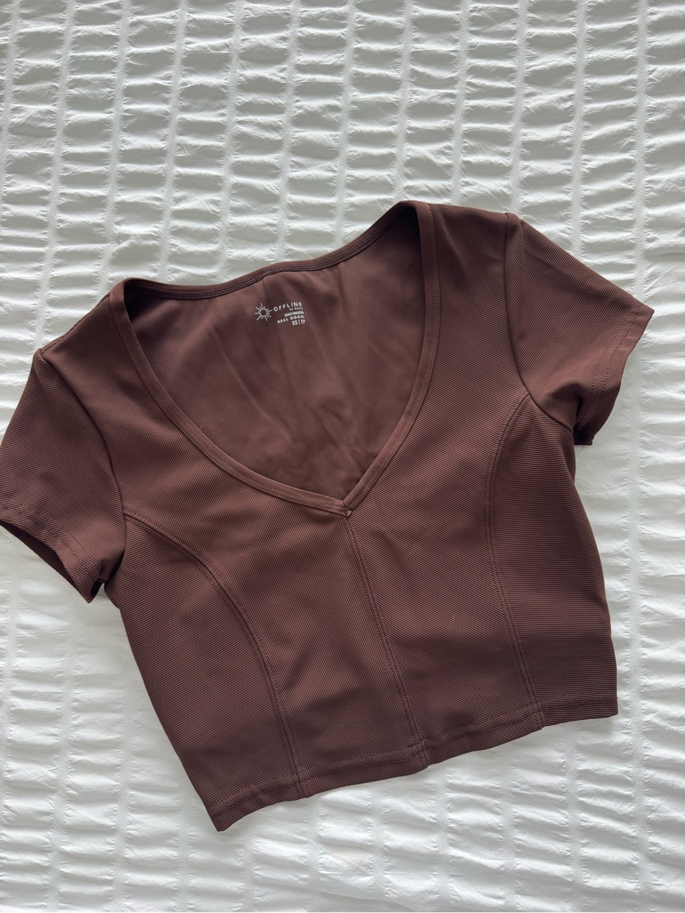 V-Neck Short Sleeve Cropped Active Top